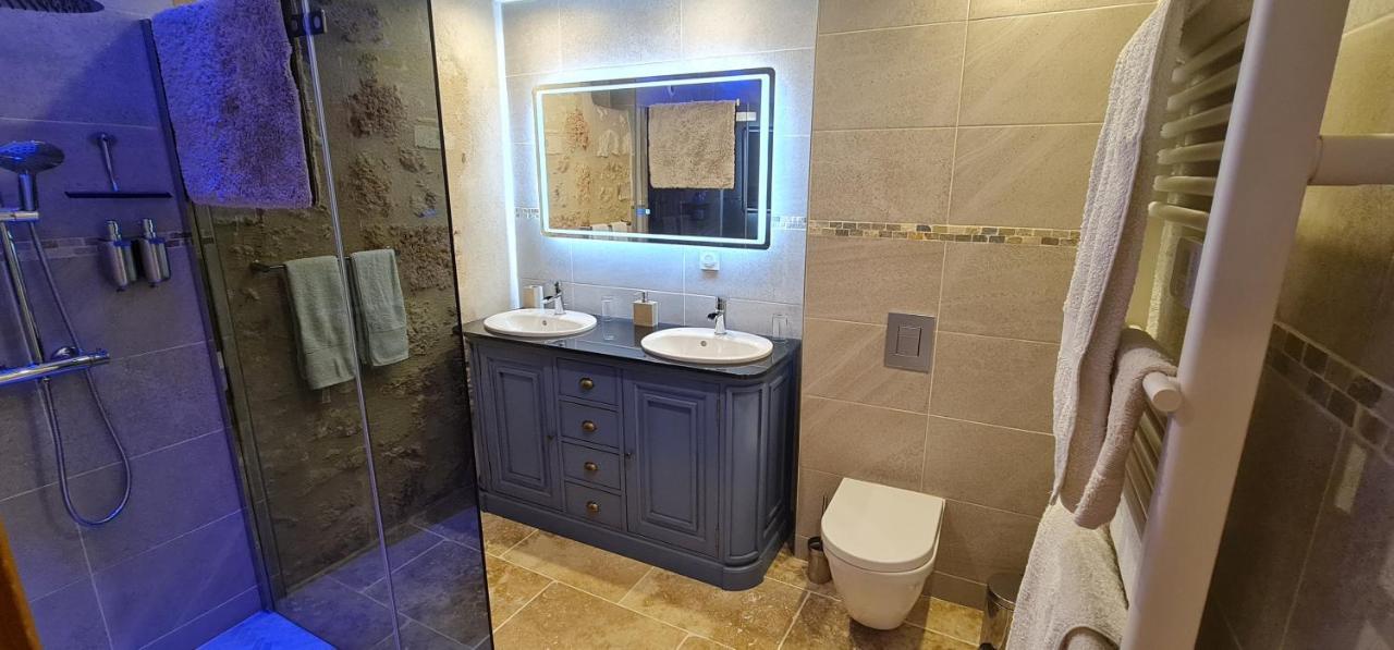 Dom Peyreton Prestige Cottages Set In A Charming Wine Property Villegouge 외부 사진
